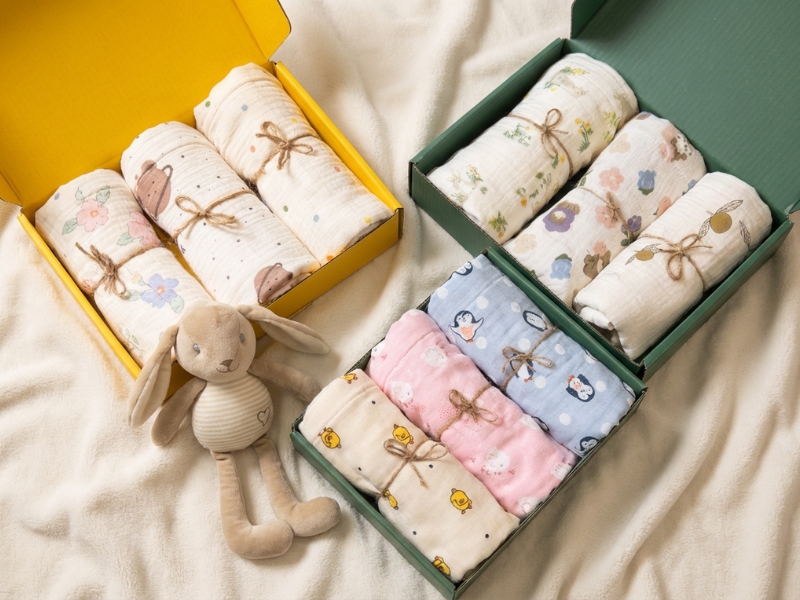 PRINTED COTTON FACE & HAND TOWELS (Set of 3)